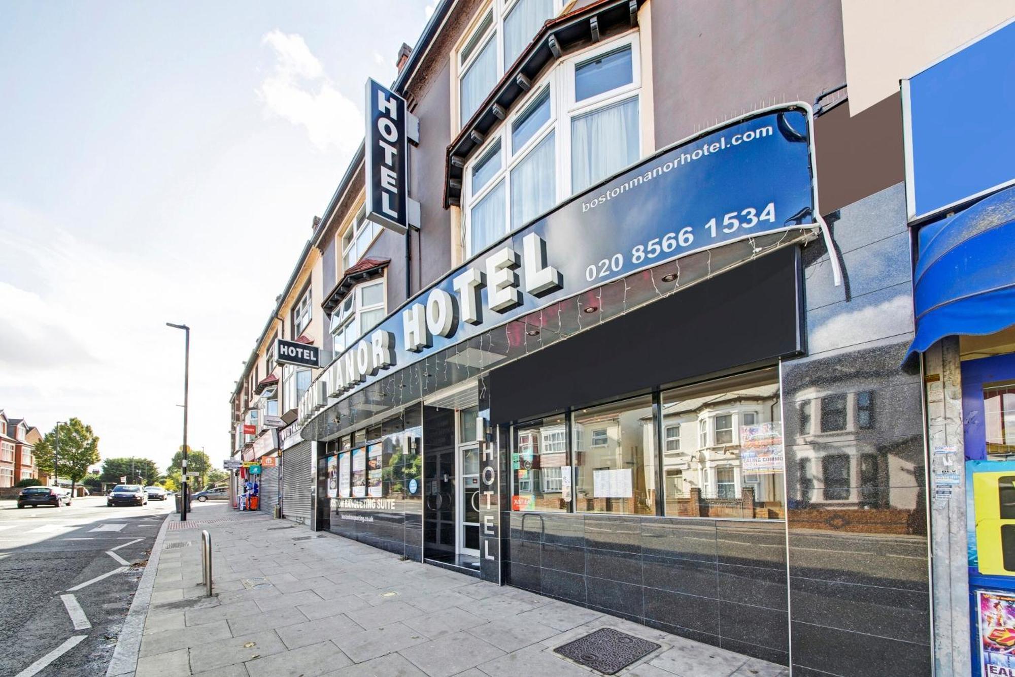Oyo Bostons Manor Hotel, Hanwell London Гринфорд Экстерьер фото
